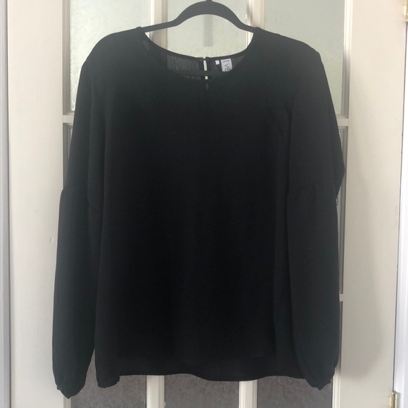 Black blouse - Picture 1 of 1